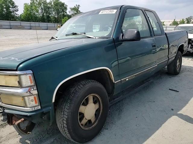 1997 Chevrolet Gmt-400 C1500 VIN: 1GCEC19R2VE103824 Lot: 60112365
