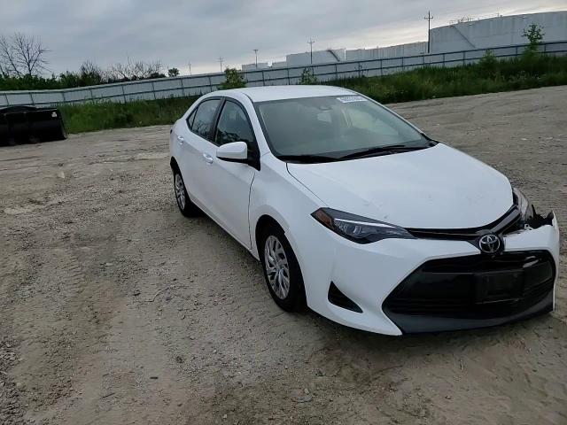 2017 Toyota Corolla L VIN: 2T1BURHE5HC815247 Lot: 60937095
