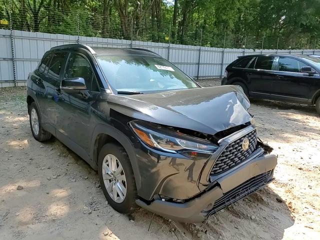 2022 Toyota Corolla Cross Le VIN: 7MUCAAAG8NV007946 Lot: 62179185