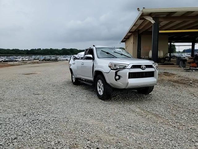 2018 Toyota 4Runner Sr5/Sr5 Premium VIN: JTEBU5JR1J5572301 Lot: 60114765