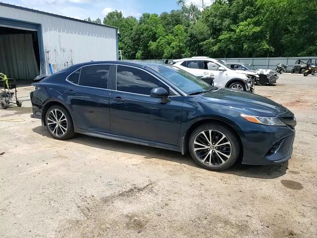 2020 Toyota Camry Se VIN: 4T1G11AK3LU987008 Lot: 62704595