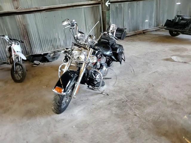 2012 Harley-Davidson Flstc Heritage Softail Classic VIN: 1HD1BWV18CB016568 Lot: 62645265