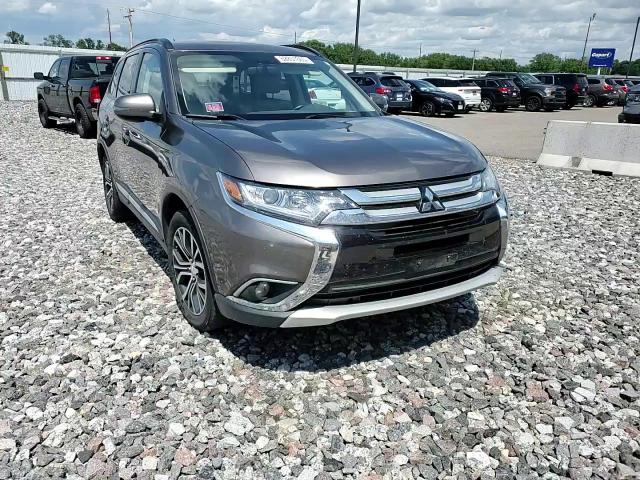 2016 Mitsubishi Outlander Se VIN: JA4AZ3A39GZ018758 Lot: 62857605