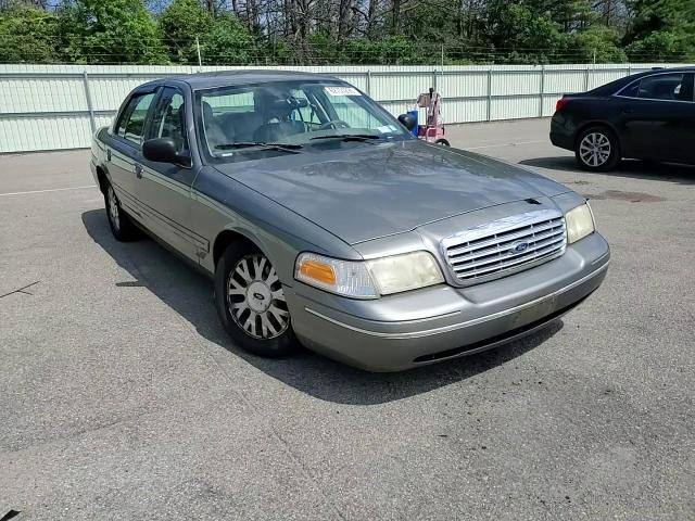 2003 Ford Crown Victoria Lx VIN: 2FAFP74WX3X224188 Lot: 62751295