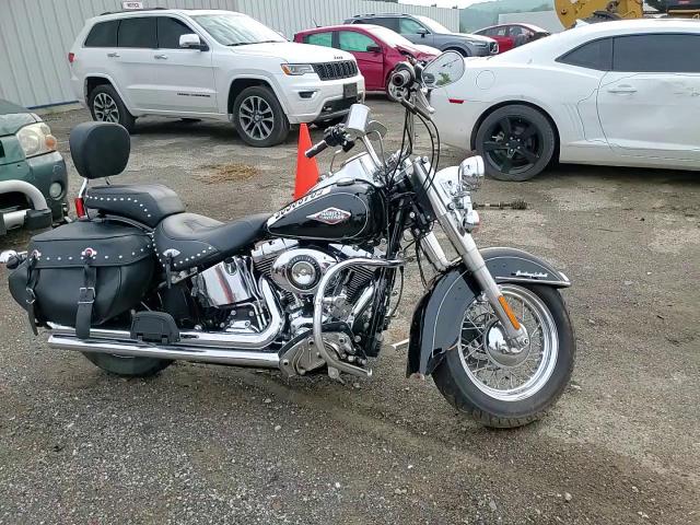 2015 Harley-Davidson Flstc Heritage Softail Classic VIN: 1HD1BWV10FB031599 Lot: 59488605