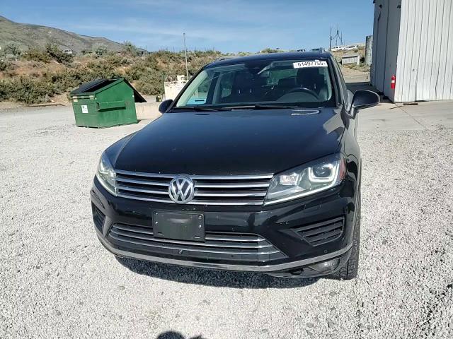 2016 Volkswagen Touareg Sport VIN: WVGEF9BP2GD010319 Lot: 61497755