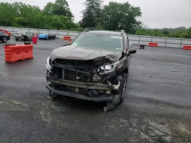 2019 Subaru Ascent Premium VIN: 4S4WMAFD3K3426695 Lot: 60237085
