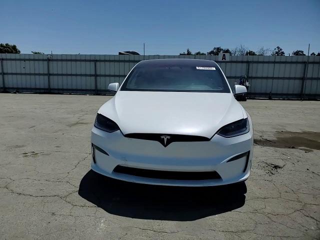 2025 Tesla Model X VIN: 7SAXCDE57SF471541 Lot: 61788905