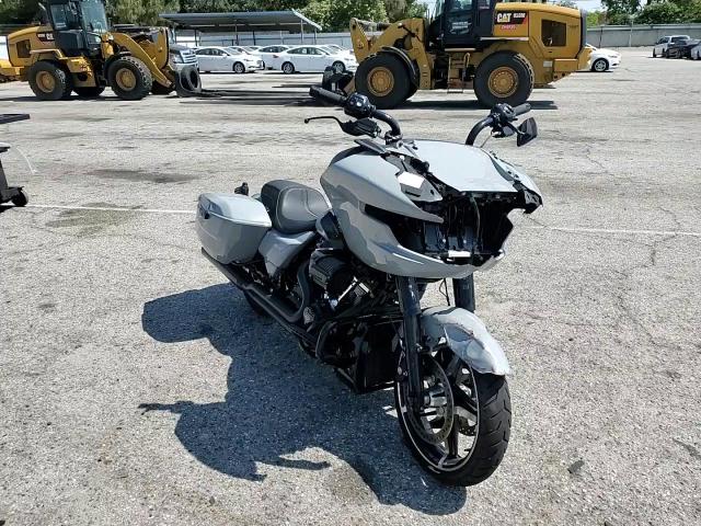 2024 Harley-Davidson Fltrx VIN: 1HD1KH729RB625985 Lot: 61497175