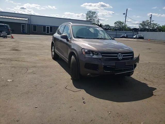 2012 Volkswagen Touareg V6 Tdi VIN: WVGEK9BP1CD006512 Lot: 58614845