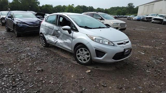 2013 Ford Fiesta Se VIN: 3FADP4EJ6DM198887 Lot: 62769455