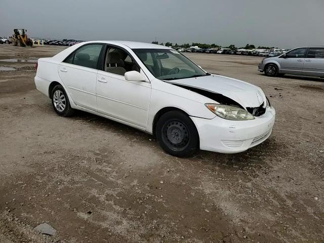 2005 Toyota Camry Le VIN: 4T1BE32KX5U402372 Lot: 89723025