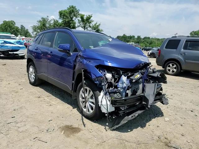 2022 Toyota Corolla Cross Le VIN: 7MUCAABG0NV022746 Lot: 62680535