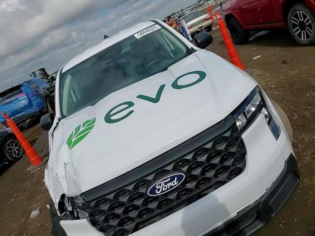 2025 Ford Maverick Xl VIN: 3FTTW8A38SRA27677 Lot: 58848325