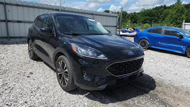 2021 Ford Escape Se VIN: 1FMCU0G65MUA83513 Lot: 61611795