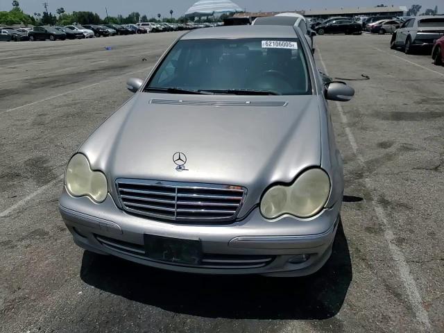 2005 Mercedes-Benz C 320 VIN: WDBRF64J35F581699 Lot: 62106005