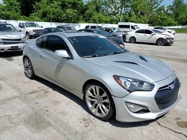 2013 Hyundai Genesis Coupe 3.8L VIN: KMHHU6KJ9DU100222 Lot: 62015425