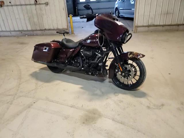 2018 Harley-Davidson Flhxs Street Glide Special VIN: 1HD1KRC1XJB680422 Lot: 62311935