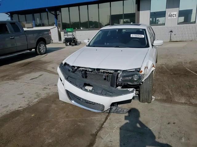 2016 Chrysler 300 Limited VIN: 2C3CCAAG0GH161450 Lot: 61992645