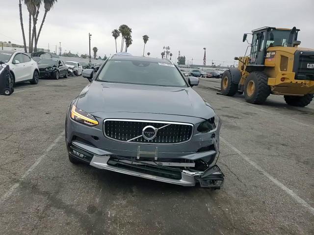 2018 Volvo V90 Cross Country T5 Momentum VIN: YV4102NK9J1027622 Lot: 59911955