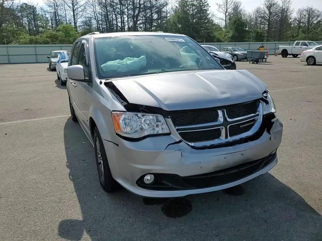 2017 Dodge Grand Caravan Sxt VIN: 2C4RDGCG8HR828991 Lot: 62966375