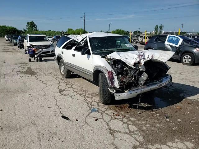 1999 Chevrolet Blazer VIN: 1GNDT13W3X2140287 Lot: 61716735