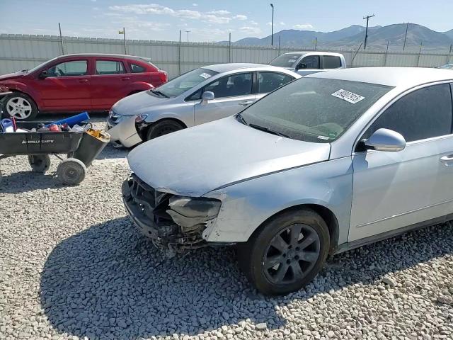 2007 Volkswagen Passat 2.0T VIN: WVWAK73C27P076611 Lot: 59807915