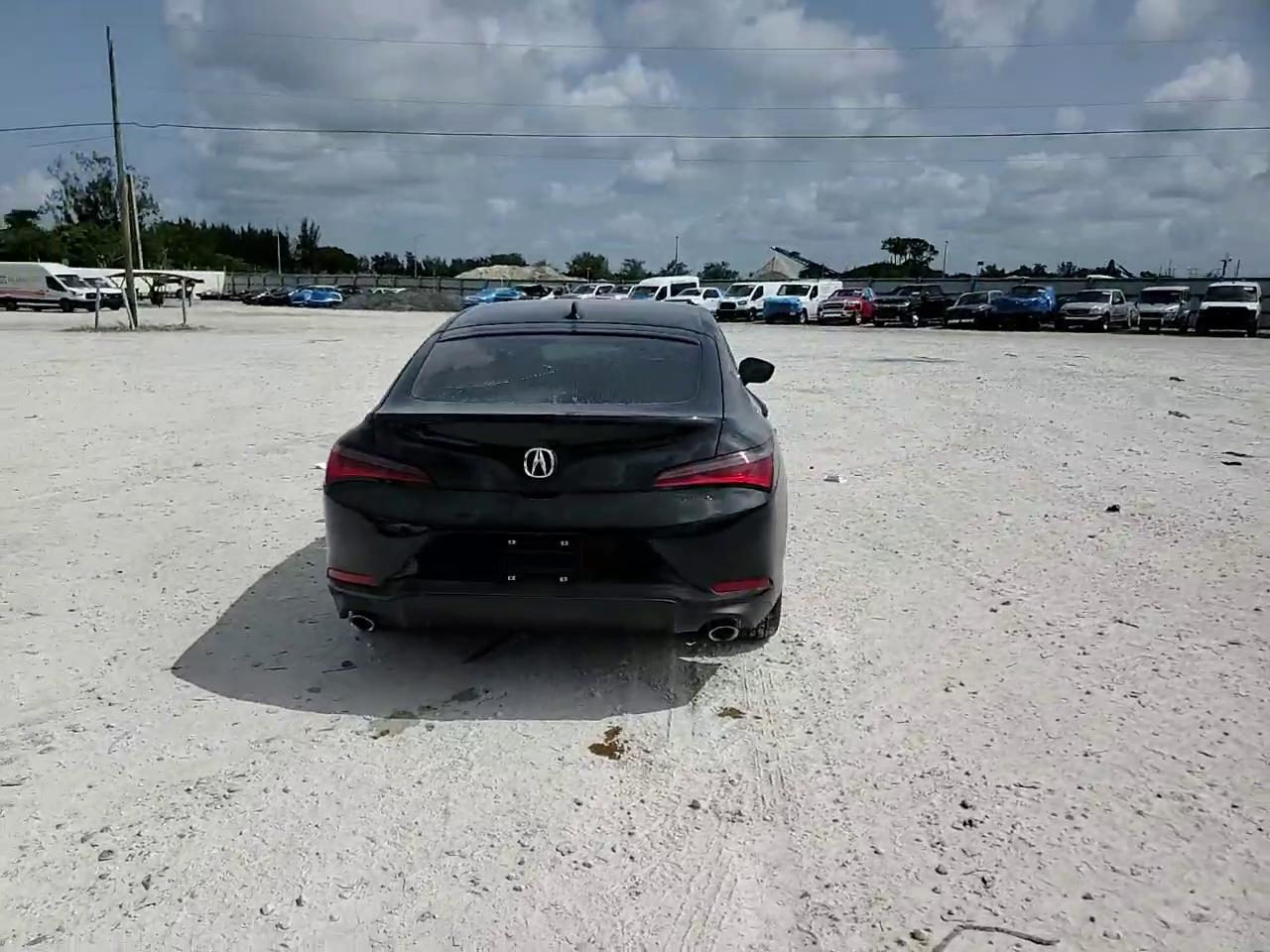 Фото: 19UDE4H28SA008653