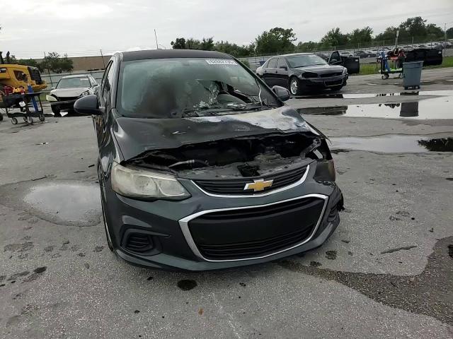 2017 Chevrolet Sonic Ls VIN: 1G1JB5SH5H4118377 Lot: 62882735