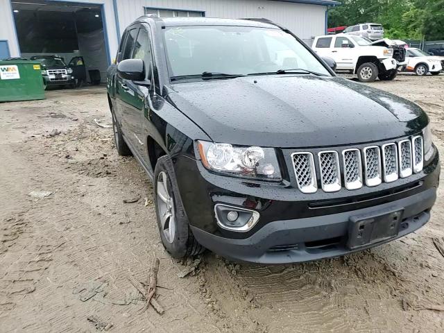 2016 Jeep Compass Latitude VIN: 1C4NJDEB3GD573062 Lot: 61073175