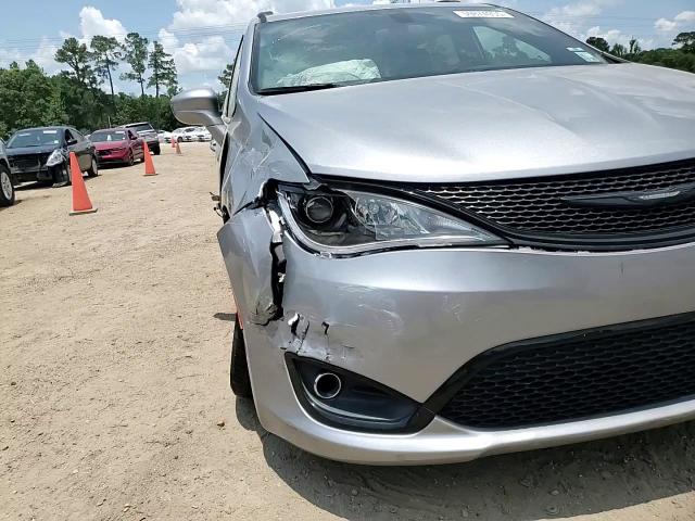 2018 Chrysler Pacifica Touring L VIN: 2C4RC1BG6JR351503 Lot: 59874955