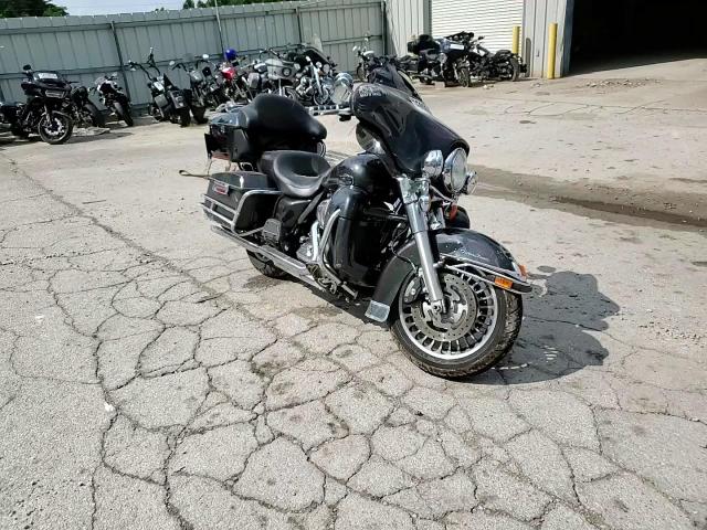 2009 Harley-Davidson Flhtcu VIN: 1HD1FC4129Y670248 Lot: 59689805