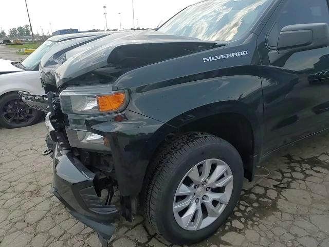 2021 Chevrolet Silverado K1500 Custom VIN: 3GCPYBEK4MG142527 Lot: 60066375