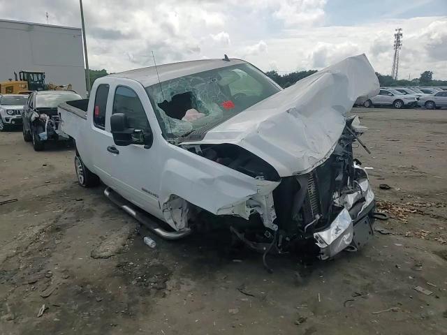 2008 Chevrolet Silverado K2500 Heavy Duty VIN: 1GCHK29648E136923 Lot: 61273135