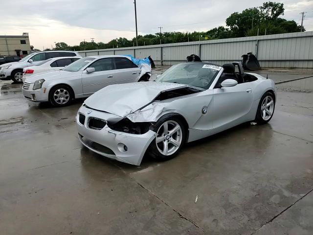 2004 BMW Z4 2.5 VIN: 4USBT33554LR67906 Lot: 60271255