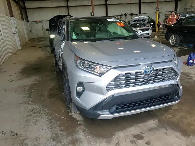 2020 Toyota Rav4 Xse VIN: JTMEWRFV8LJ032611 Lot: 62684675