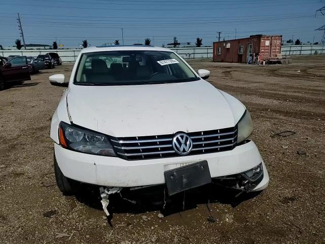 2013 Volkswagen Passat Sel VIN: 1VWCN7A30DC016846 Lot: 61477355