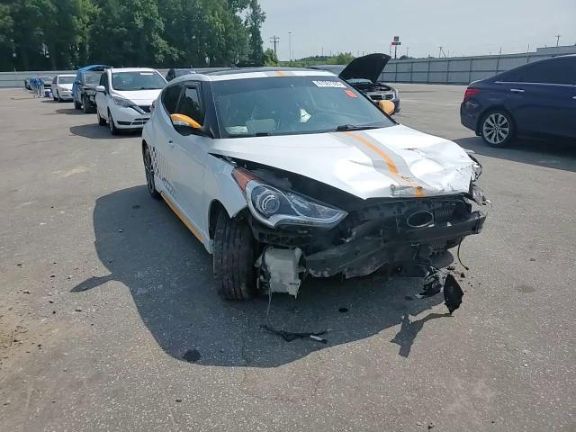 2016 Hyundai Veloster Turbo VIN: KMHTC6AE5GU273497 Lot: 61501395