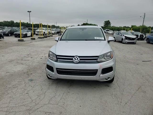 2013 Volkswagen Touareg V6 VIN: WVGEF9BP2DD013569 Lot: 62739725