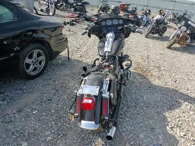 2019 Harley-Davidson Flhtcu VIN: 1HD1FCC19KB634745 Lot: 61815795