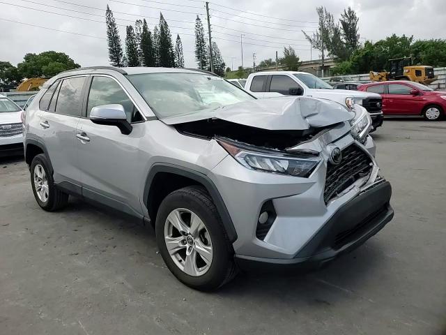 2021 Toyota Rav4 Xle VIN: 2T3W1RFVXMW161939 Lot: 62233415