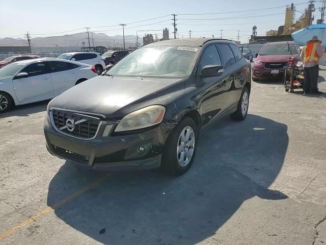 2010 Volvo Xc60 3.2 VIN: YV4960DL3A2107590 Lot: 61039085