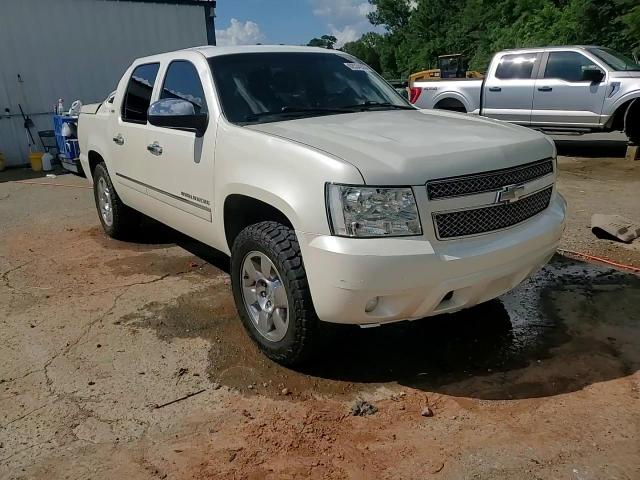 2012 Chevrolet Avalanche Ltz VIN: 3GNTKGE78CG157868 Lot: 62534935