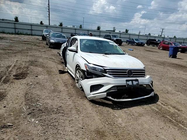 2020 Volkswagen Passat Se VIN: 1VWSA7A37LC008801 Lot: 61508025