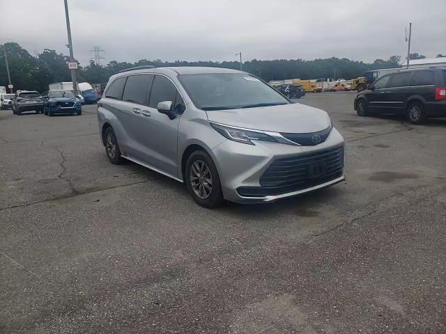2022 Toyota Sienna Le VIN: 5TDKSKFC2NS042612 Lot: 62808065
