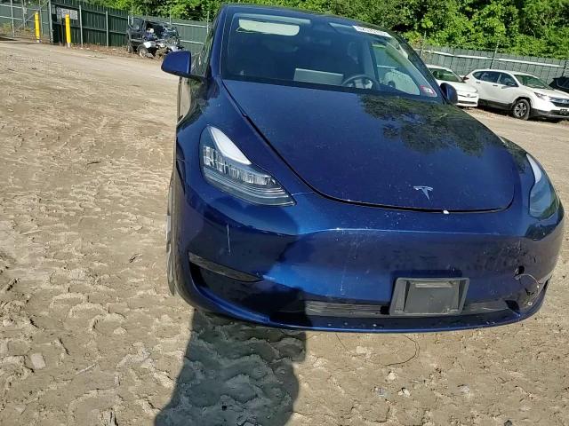 2022 Tesla Model Y VIN: 7SAYGDEE1NA017666 Lot: 62576105