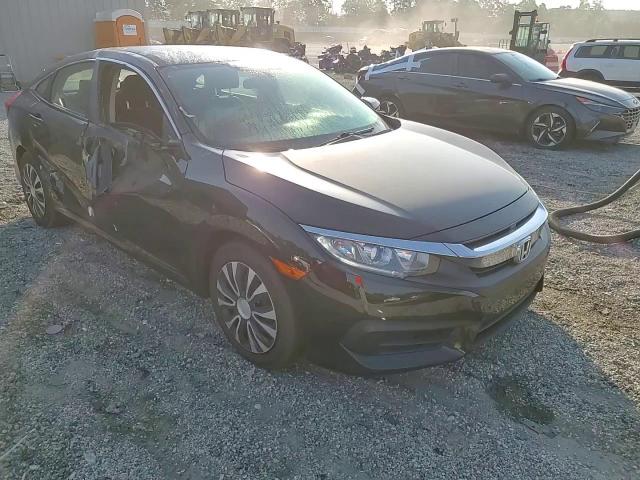 2018 Honda Civic Lx VIN: 2HGFC2F5XJH578444 Lot: 61946785