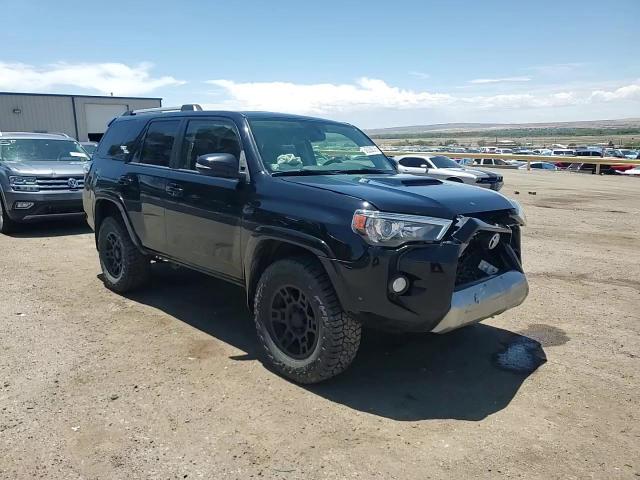 2018 Toyota 4Runner Sr5/Sr5 Premium VIN: JTEBU5JR6J5509131 Lot: 60235575