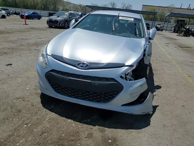 2013 Hyundai Sonata Hybrid VIN: KMHEC4A43DA075275 Lot: 59588355