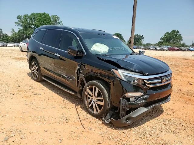 2017 Honda Pilot Touring VIN: 5FNYF5H98HB002013 Lot: 62604955
